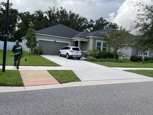 Lawn Services Brandon Fl 1373
