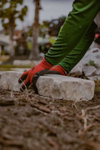 Lawn-Services-Riverview-Fl-border-install-Riverview-Fl-1