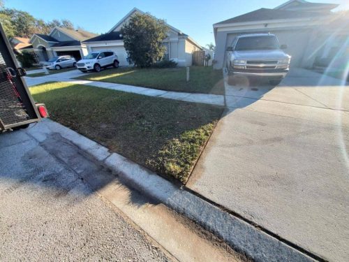 Top-Lawn-Pros-lawn-services-riverview-fl-93