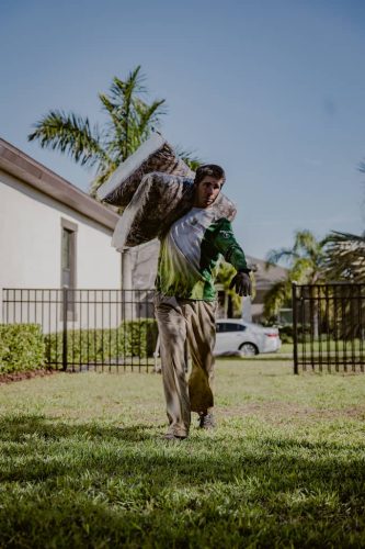 bagged-mulch-pine-bark-Apollo-Beach-Fl