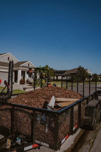mulch-installation-Apollo-Beach-Fl