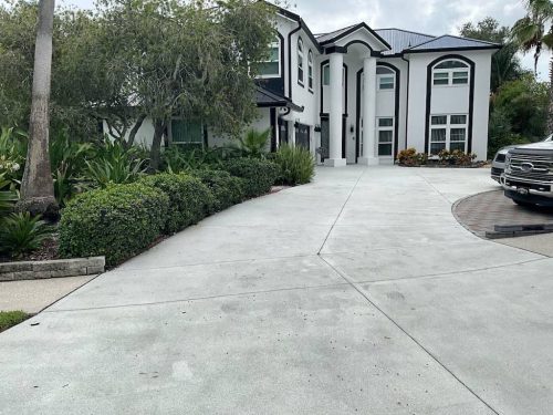 Lawn-Services-Brandon-FL-1011