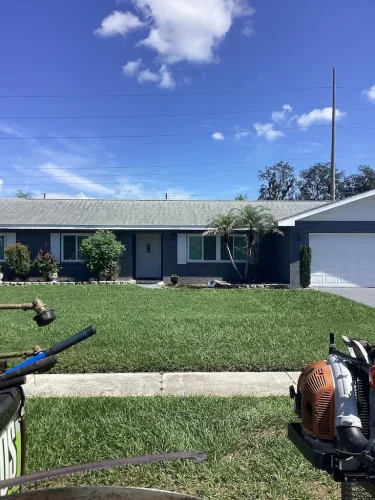 Lawn-Services-Brandon-FL-9-8-26-75