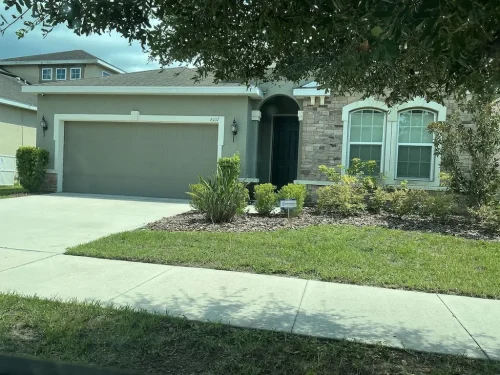 Lawn-Services-Brandon-FL-9-8-26-92